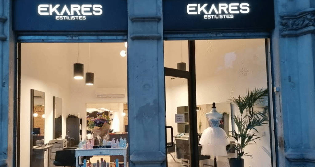 Ekares 