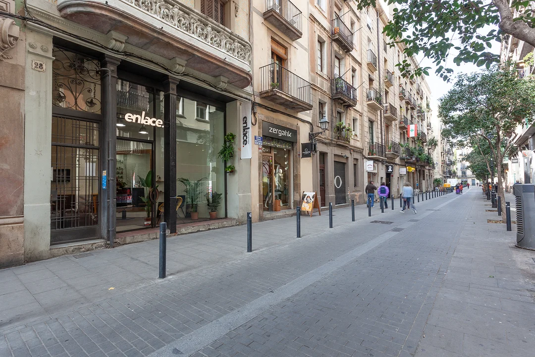 Enlace Salon: ¿Salón y Academia? Eso no es coincidencia [2026]